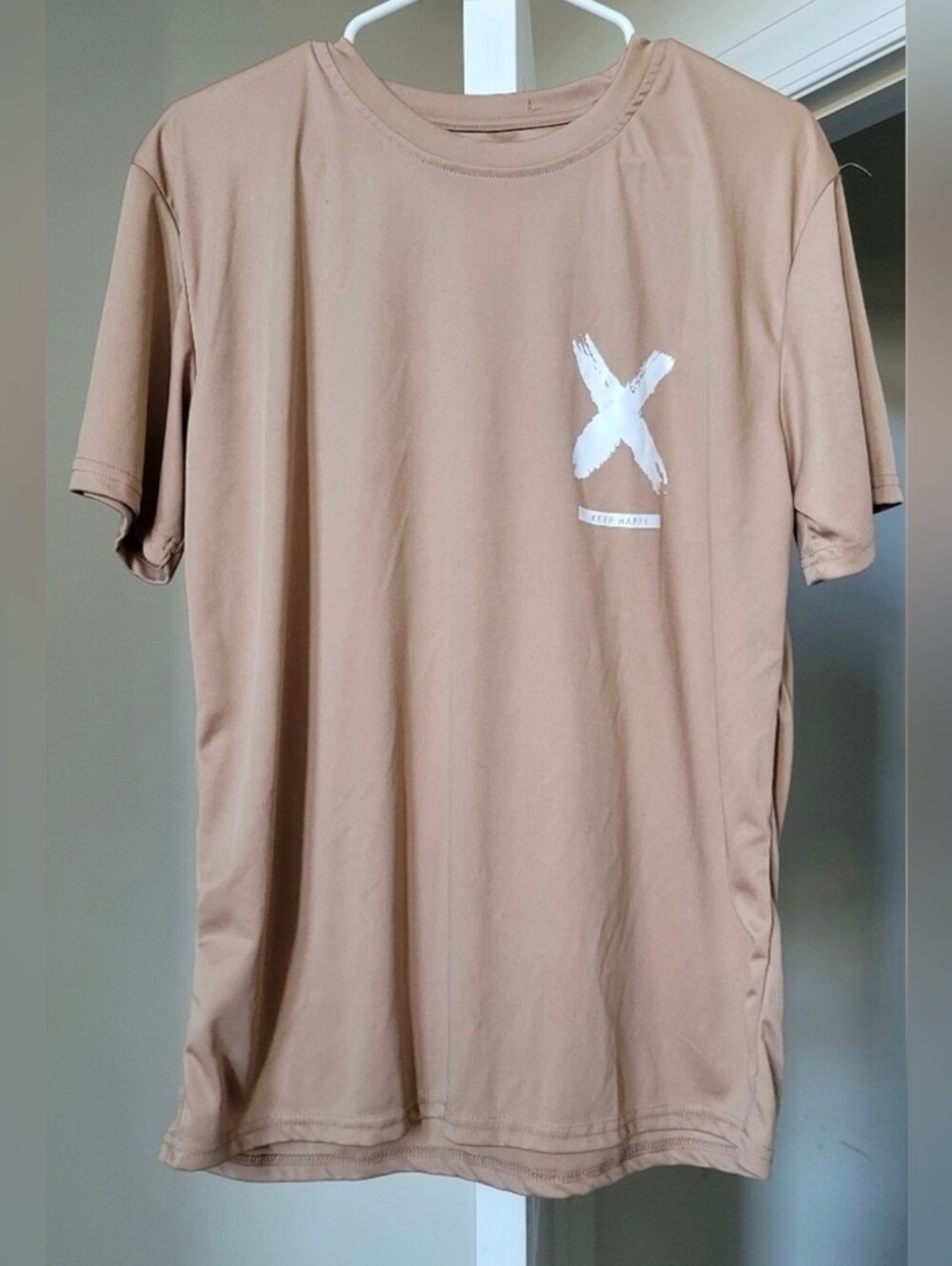 Camel Keep Happy Graphic T-Shirt Size 8 Medium - Picture 3 of 6